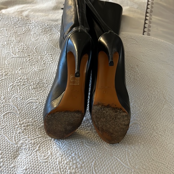 Gucci high boots with tassels worn a few times - Picture 3 of 3